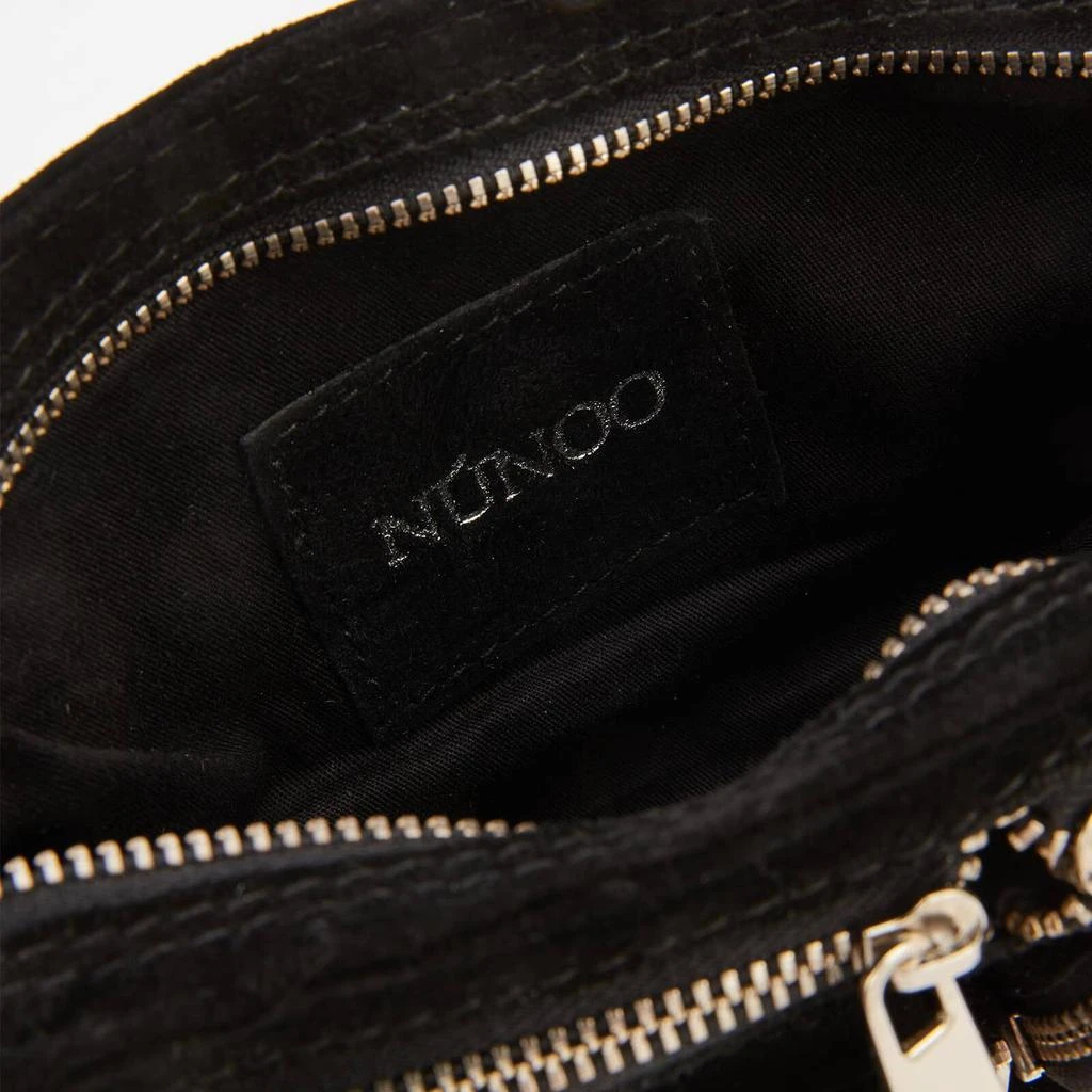 商品Nunoo|Núnoo Women's Helena New Suede Cross Body Bag - Black,价格¥373,第4张图片详细描述