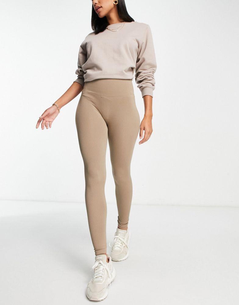 商品Stradivarius|Stradivarius seamless ribbed leggings in mushroom,价格¥130,第3张图片详细描述