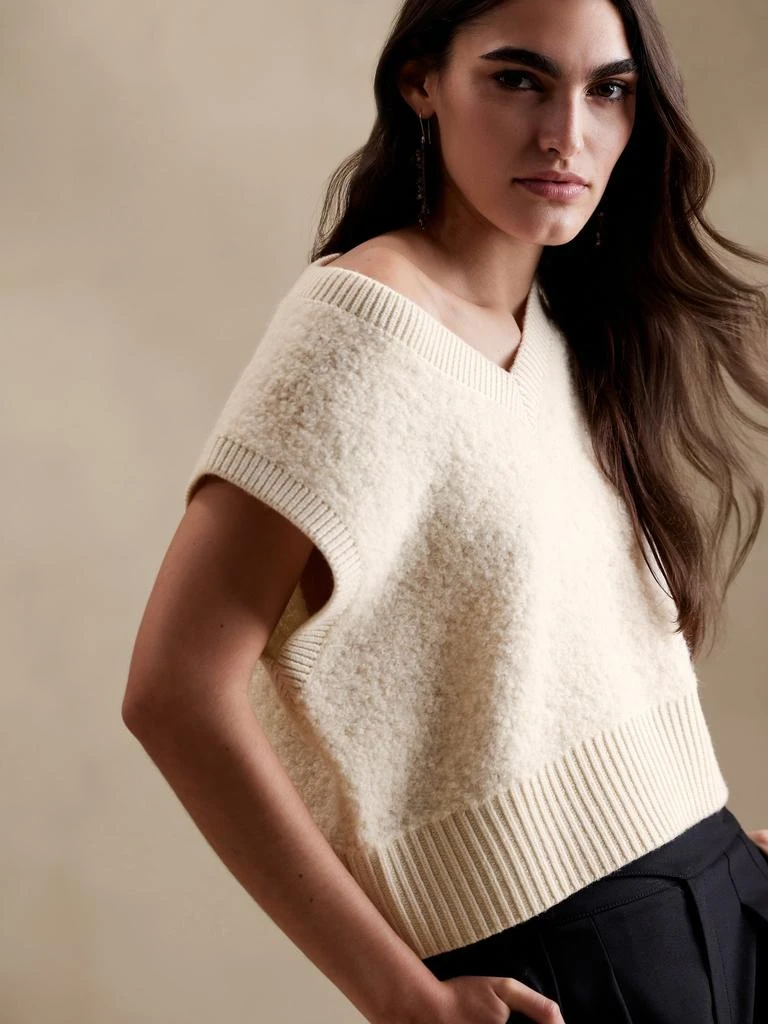 商品BANANA REPUBLIC|Safido Bouclé Sweater Vest,价格¥222,第3张图片详细描述