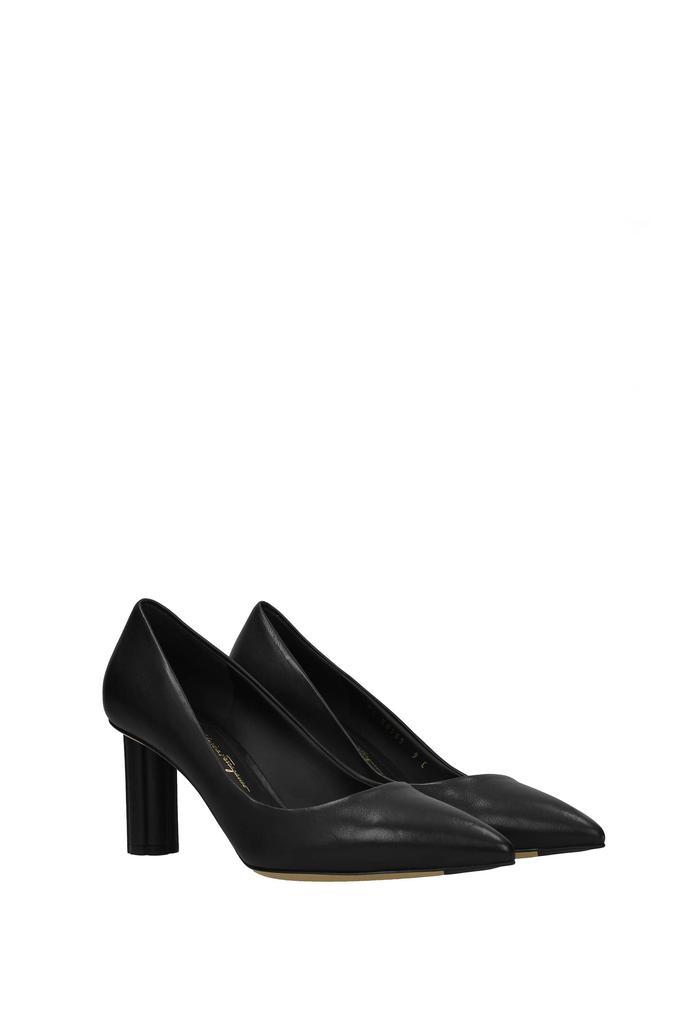 商品Salvatore Ferragamo|Pumps badia Leather Black,价格¥1610,第4张图片详细描述