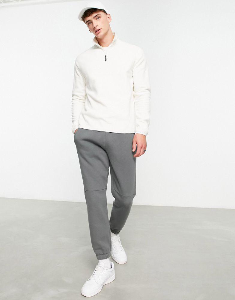 商品ASOS|ASOS DESIGN half zip sweatshirt in grey polar fleece,价格¥203,第6张图片详细描述