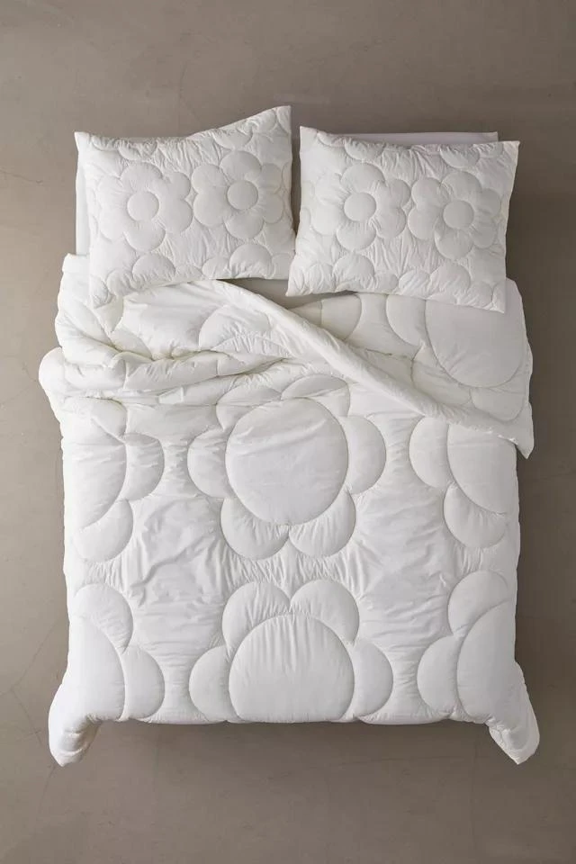 商品Urban Outfitters|Daisy Puff Crisp Organic Cotton Percale Comforter,价格¥895,第2张图片详细描述
