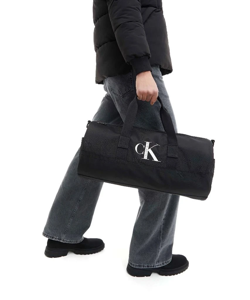 商品Calvin Klein|Calvin Klein Jeans Gym Bag,价格¥853,第4张图片详细描述