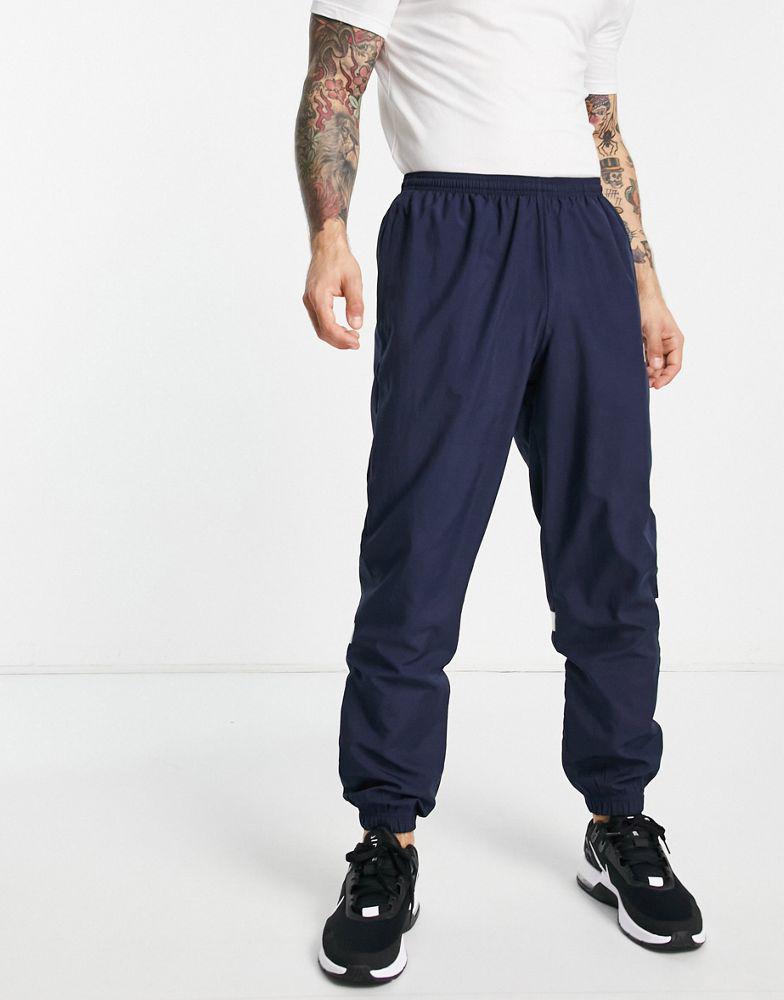 Nike Football Academy track pant in black商品第1张图片规格展示