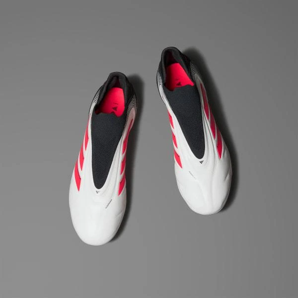 商品Adidas|Copa Pure 3 Elite Laceless Firm Ground Cleats,价格¥989,第3张图片详细描述