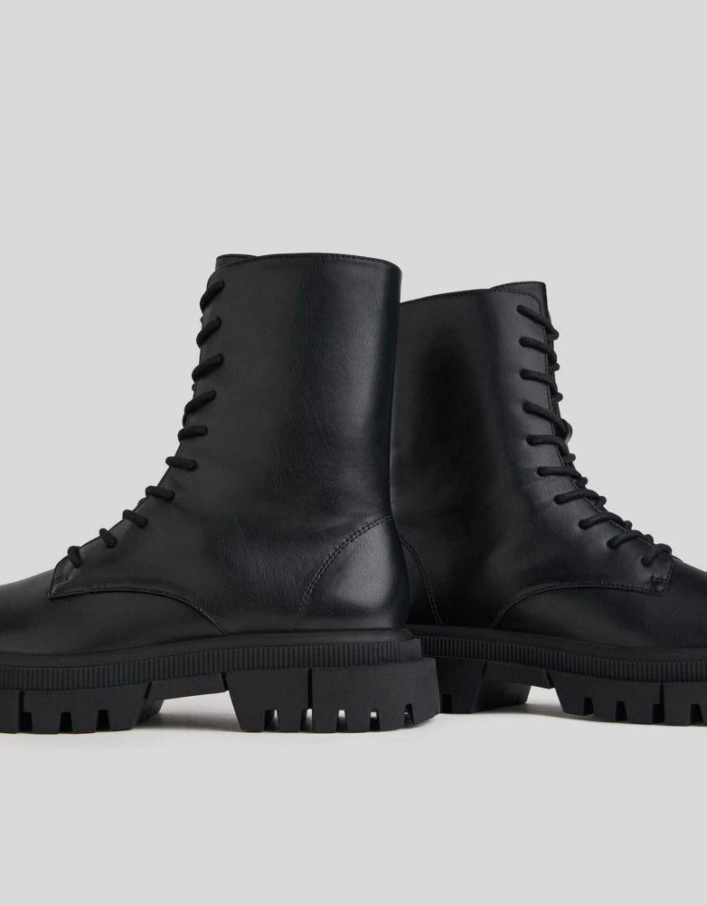 商品Bershka|Bershka lace up ankle boot in black,价格¥269,第3张图片详细描述