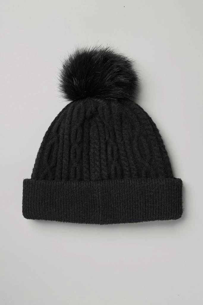 商品Alo|Cable Knit Beanie - Black,价格¥745,第2张图片详细描述