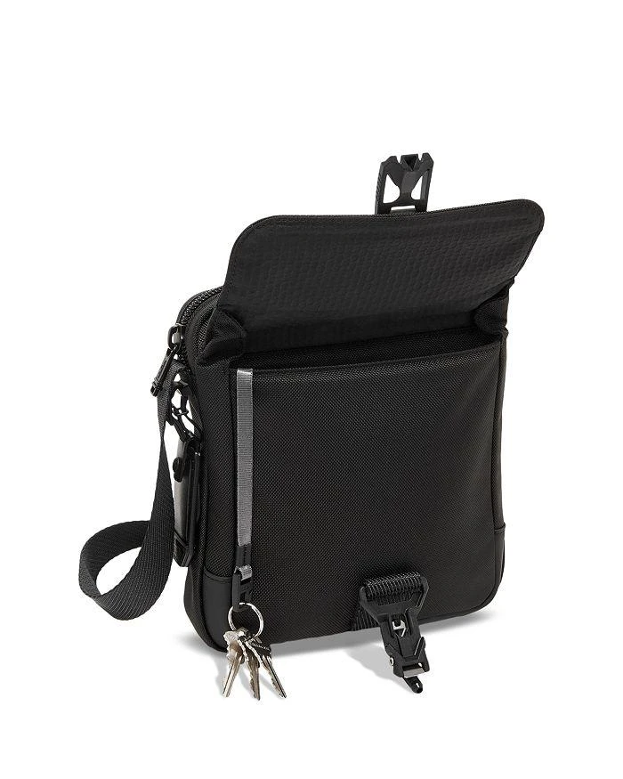 商品Tumi|Alpha Bravo Junior Crossbody Bag,价格¥2227,第2张图片详细描述