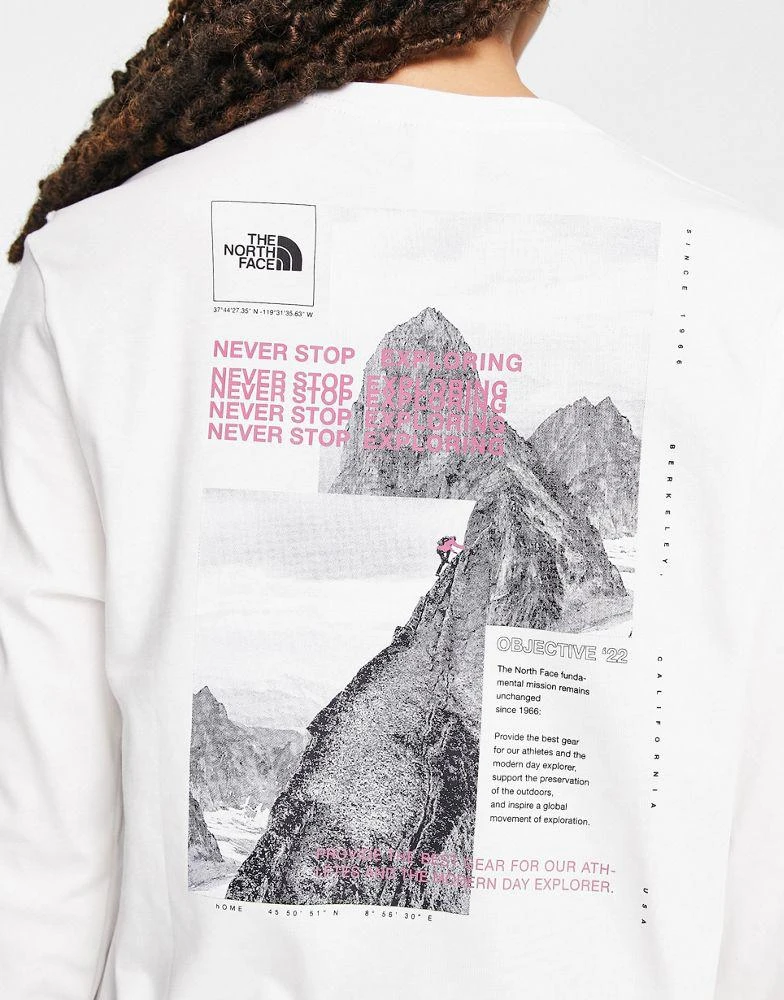 商品The North Face|The North Face Collage back print long sleeve t-shirt in off white Exclusive at ASOS,价格¥377,第3张图片详细描述
