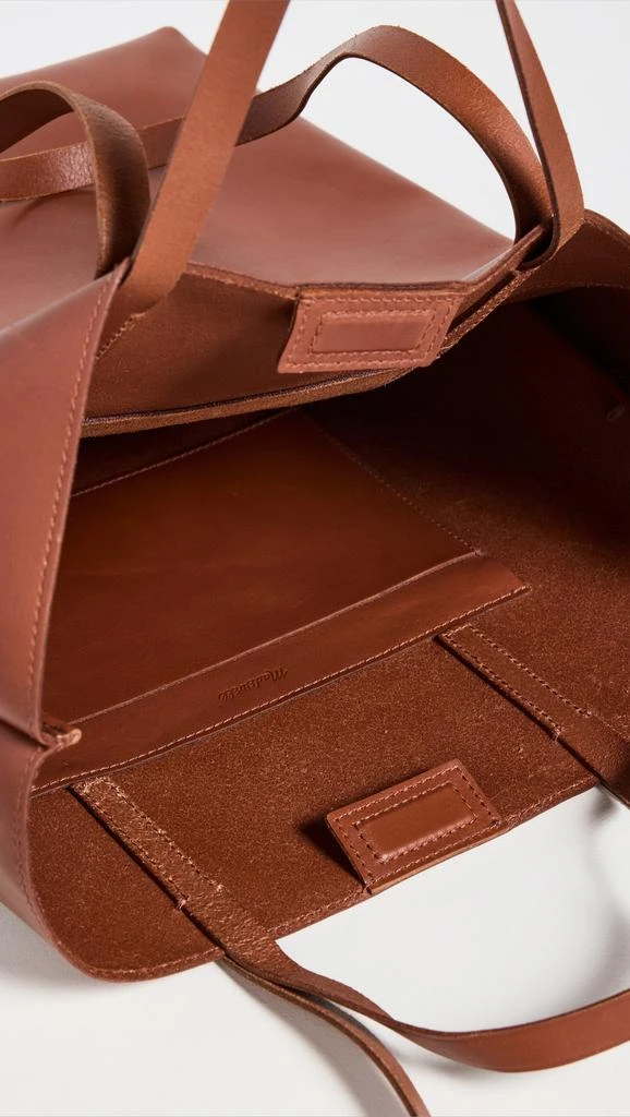 商品Madewell|The Essential Tote in Leather,价格¥1388,第5张图片详细描述