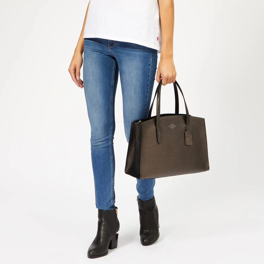商品Coach|Coach Women's Metallic Leather Charlie Carryall Bag - Metallic Graphite,价格¥1601,第3张图片详细描述