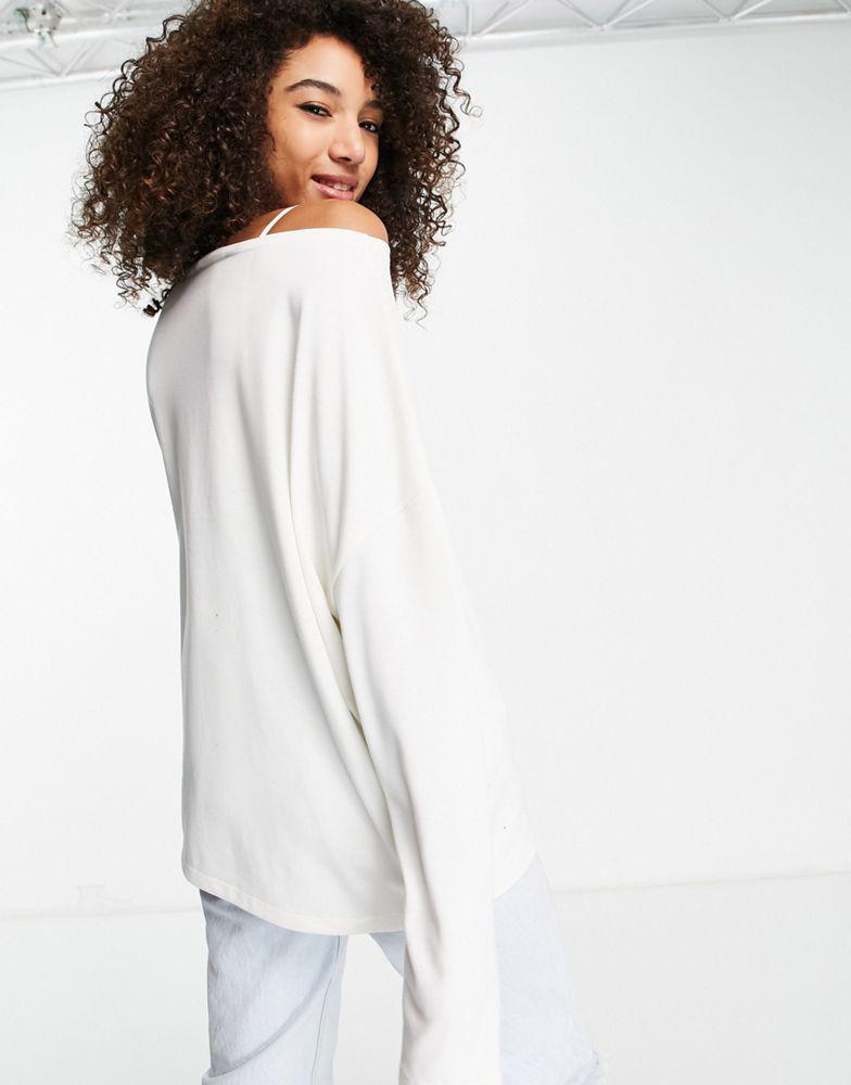 Allsaints Rita long sleeve t-shirt in white商品第2张图片规格展示