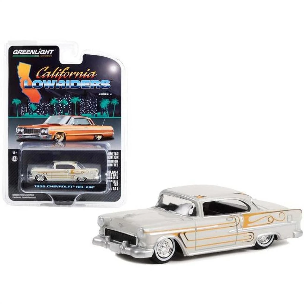 商品Greenlight|1955 Chevrolet Bel Air Custom Graphics California Lowriders Series 2 1 by 64 Scale Diecast Model Car Light Gray Metallic & Gold,价格¥177,第1张图片