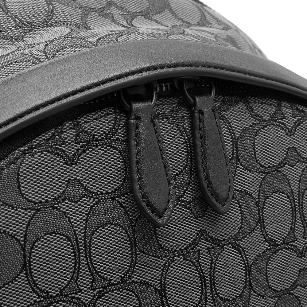 Coach Signature Jacquard Backpack商品第4张图片规格展示