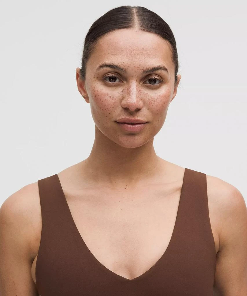 lululemon Align™ V-Neck Bra *Light Support, A/B Cup 商品