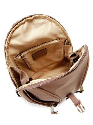 商品Calvin Klein|Small Shay Buckle Backpack,价格¥671,第3张图片详细描述