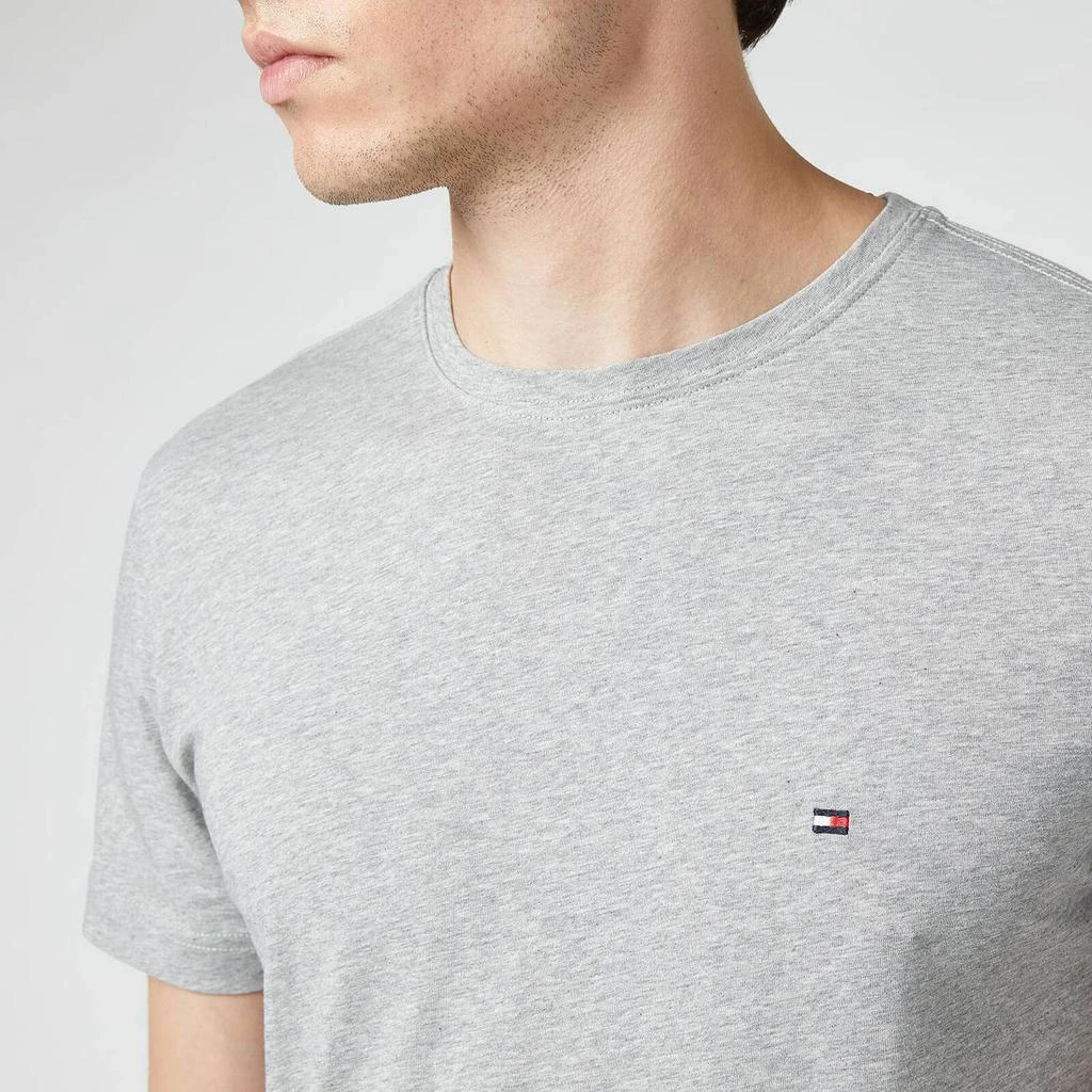 商品Tommy Hilfiger|Tommy Hilfiger Men's Stretch Slim Crewneck T-Shirt - Cloud Heather,价格¥198,第3张图片详细描述