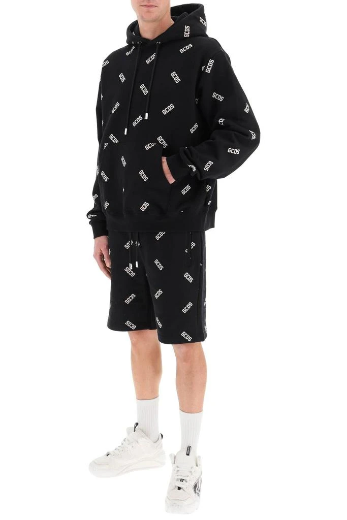 商品GCDS|SHORT SWEATPANTS WITH MONOGRAM,价格¥923,第2张图片详细描述