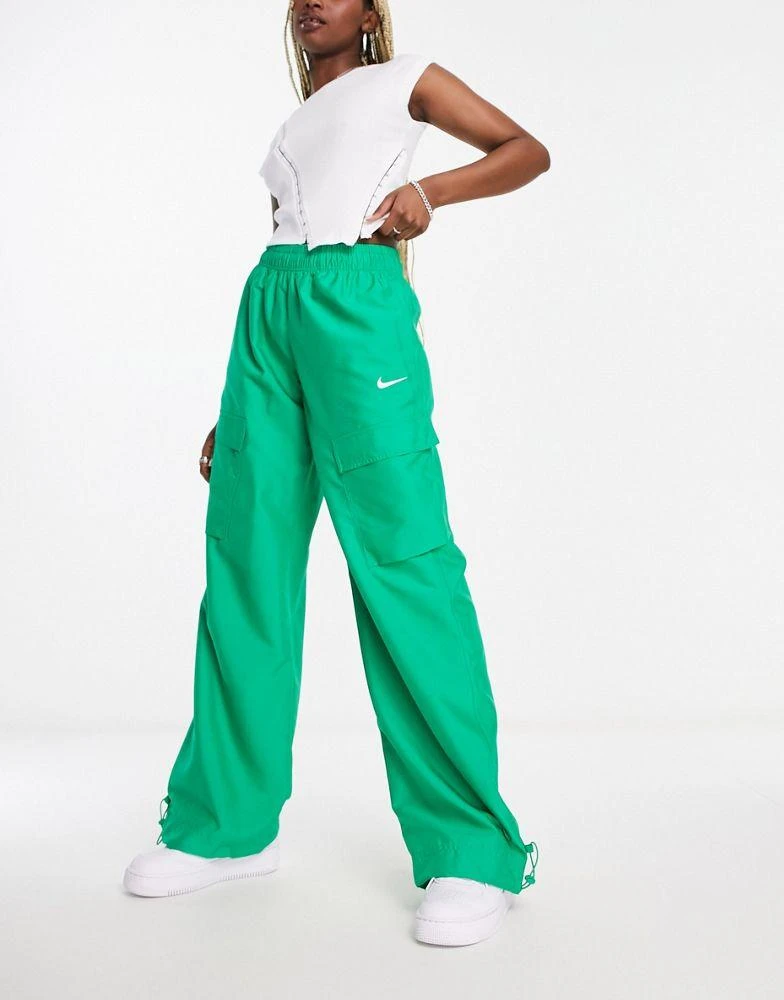 商品NIKE|Nike trend woven cargo trousers in stadium green,价格¥498,第1张图片