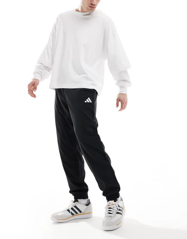 商品Adidas|adidas Essentials small logo stanford pants in black / white,价格¥347,第1张图片