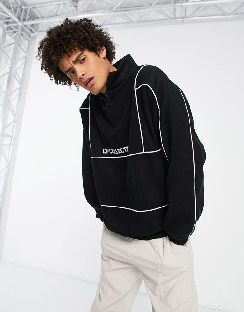 ASOS Dark Future oversized quarter zip sweatshirt in polar fleece with logo and contrast piping in black商品第1张图片规格展示