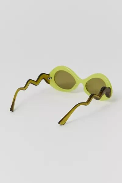 商品Urban Outfitters|Birdie Wavy Round Sunglasses,价格¥76,第4张图片详细描述