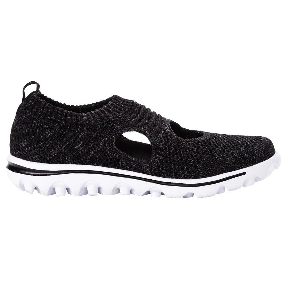商品Propet|TravelActiv Avid Slip On Walking Shoes,价格¥603,第1张图片详细描述