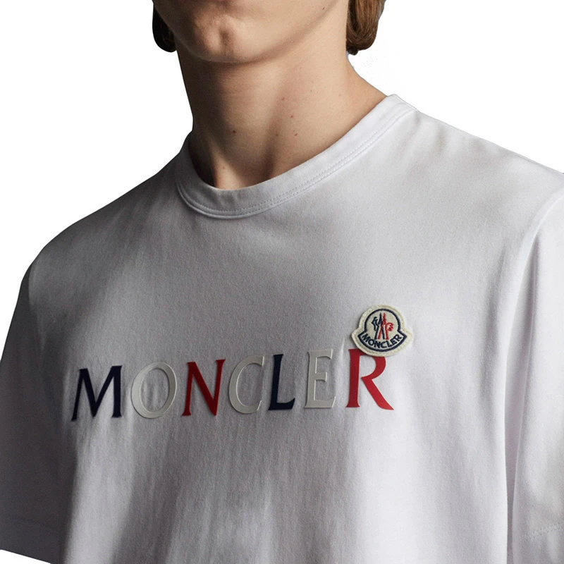 商品Moncler|【预售3-7天】Moncler/蒙克莱 22年秋冬新款 男士光学白色纯棉三色徽标字母印纹短袖T恤H10918C000438390T001,价格¥1749,第5张图片详细描述