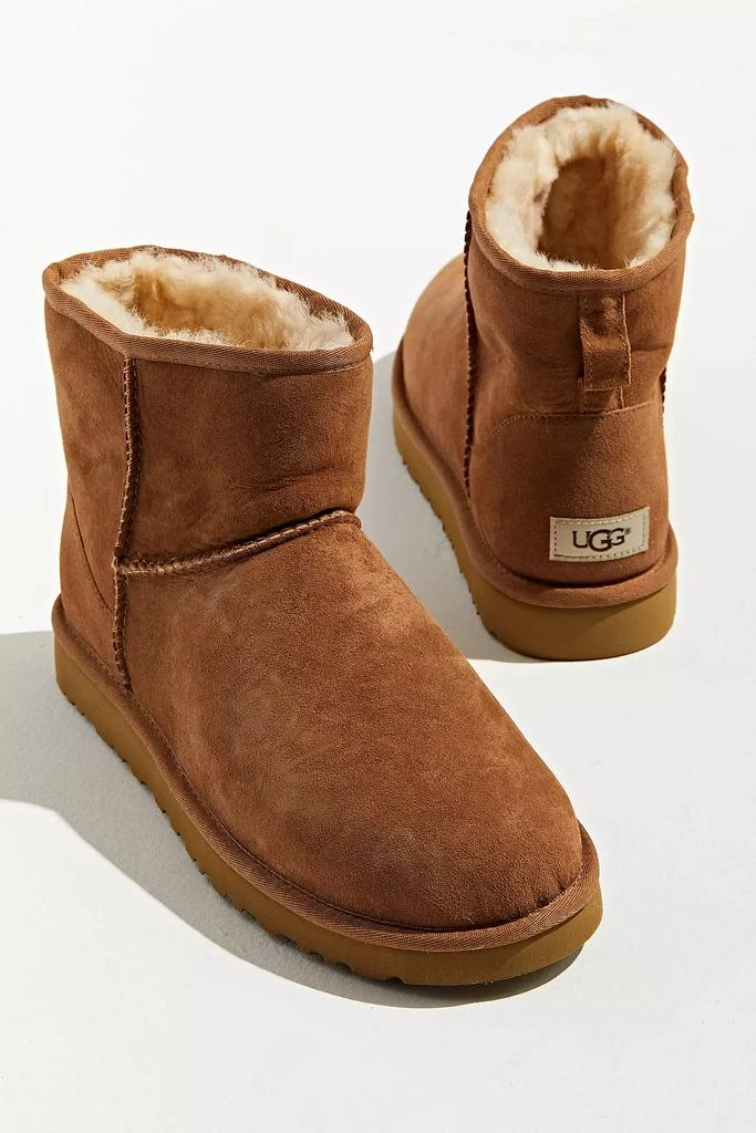 商品UGG|UGG Men's Classic Mini Boot,价格¥1315,第3张图片详细描述