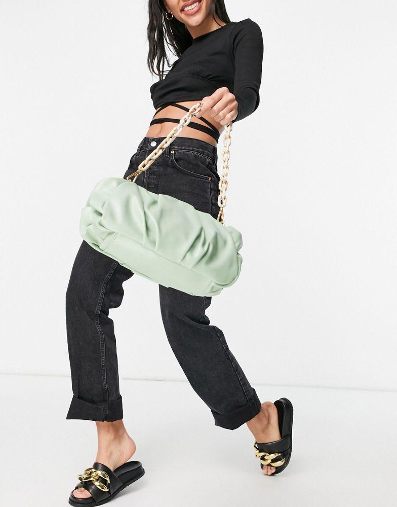 商品ASOS|ASOS DESIGN oversized ruched clutch bag in sage green with detachable shoulder chain,价格¥144,第4张图片详细描述