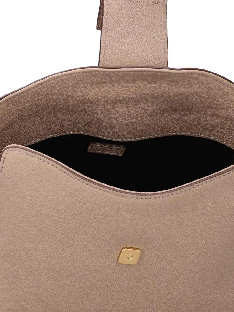 商品Tom Ford|Mini Grain Leather Shoulder Bag,价格¥10124,第5张图片详细描述