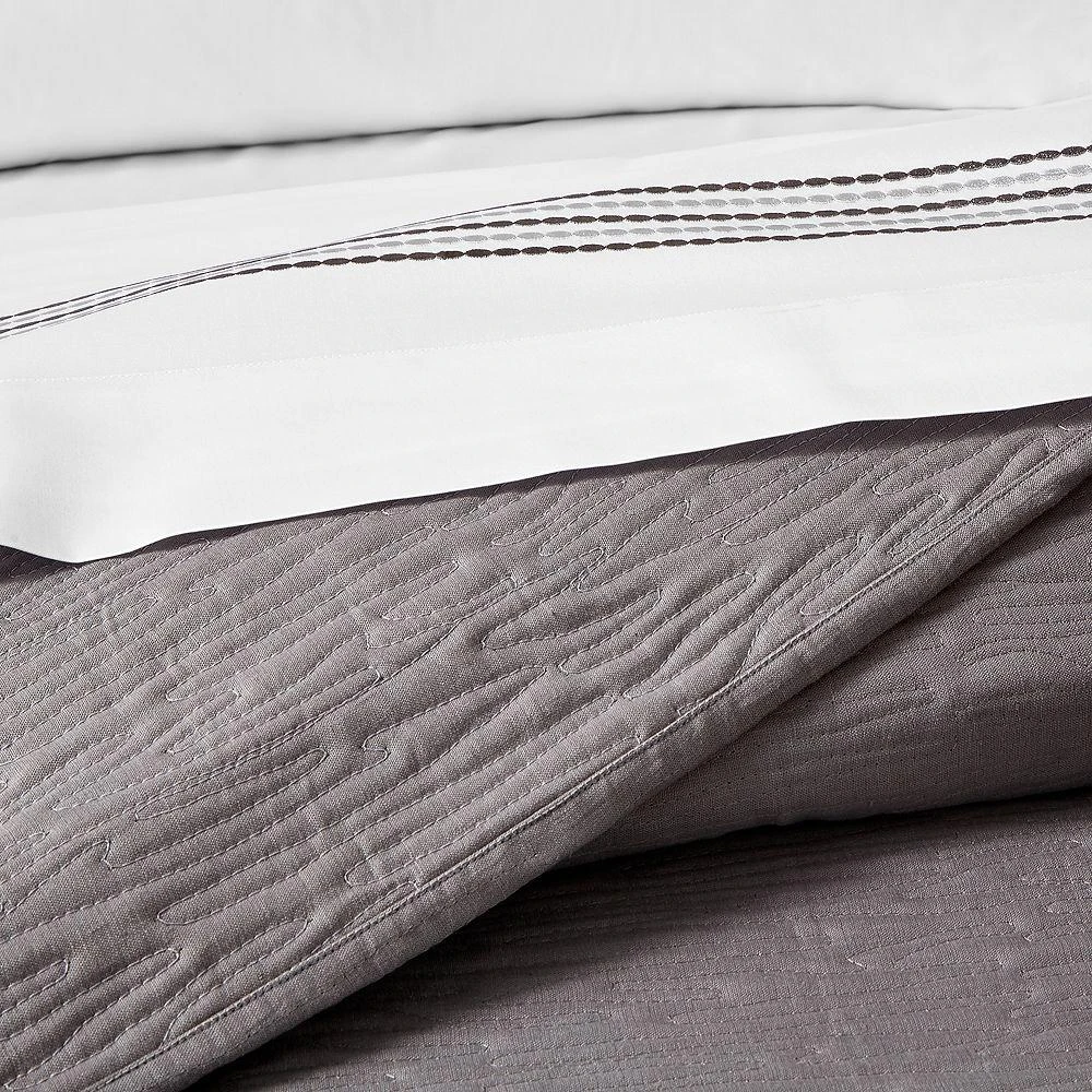 Wave Quilted Coverlet, Queen 商品