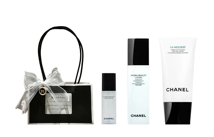 商品[国内直发] Chanel|香奈儿 山茶花 润泽护肤套装 保湿滋润修护补水 二件套/三件套/四件套,价格¥1313,第4张图片详细描述