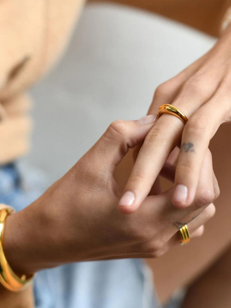 商品Missoma|Dome Simple Thick Ring,价格¥646,第2张图片详细描述