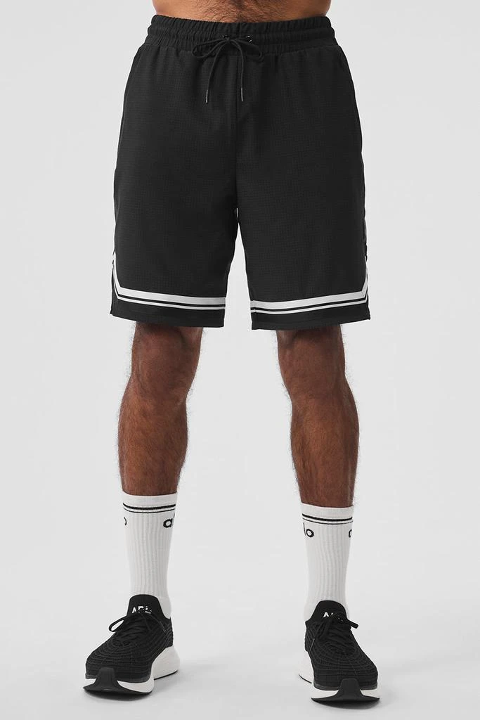 商品Alo|9" Traction Arena Short - Black,价格¥745,第1张图片