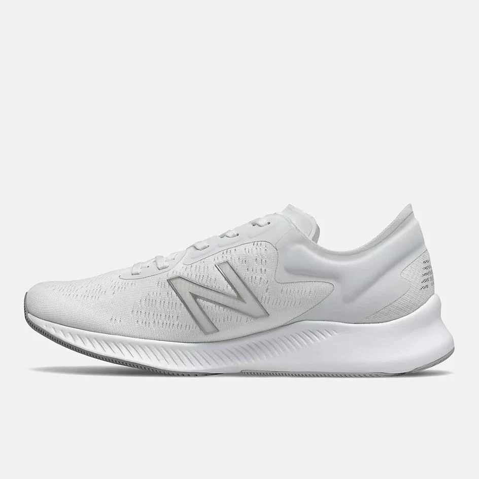 商品New Balance|DynaSoft PESU,价格¥368,第3张图片详细描述