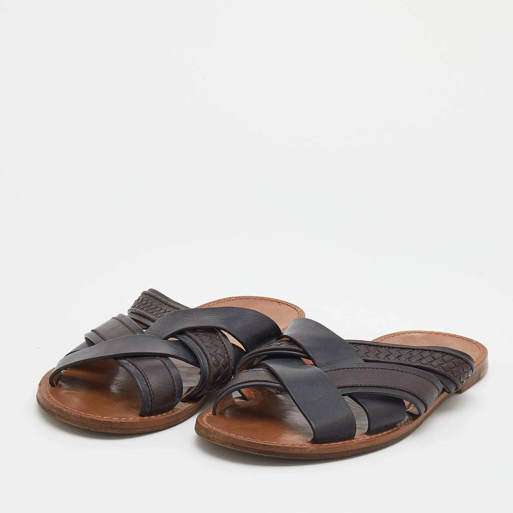 商品[二手商品] Bottega Veneta|Bottega Veneta Black/Dark Brown Leather Criss-Cross Flat Slide Sandals Size 43,价格¥1032,第2张图片详细描述