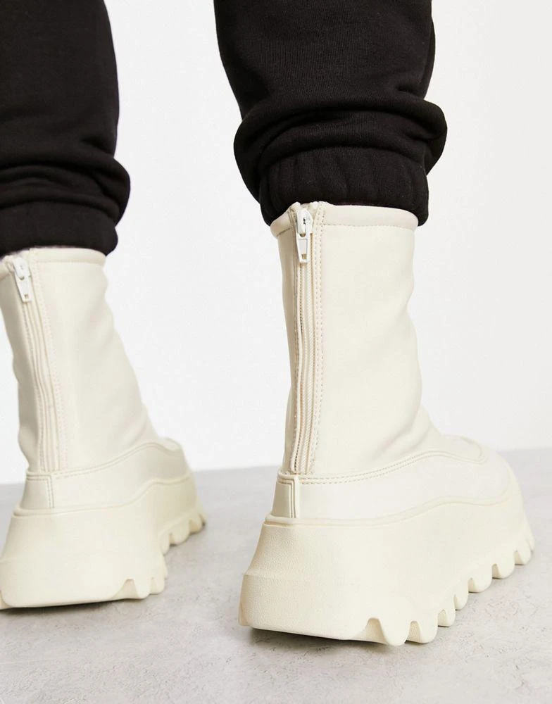 商品ASOS|ASOS DESIGN chunky zip up sock boots in beige neoprene,价格¥326,第2张图片详细描述