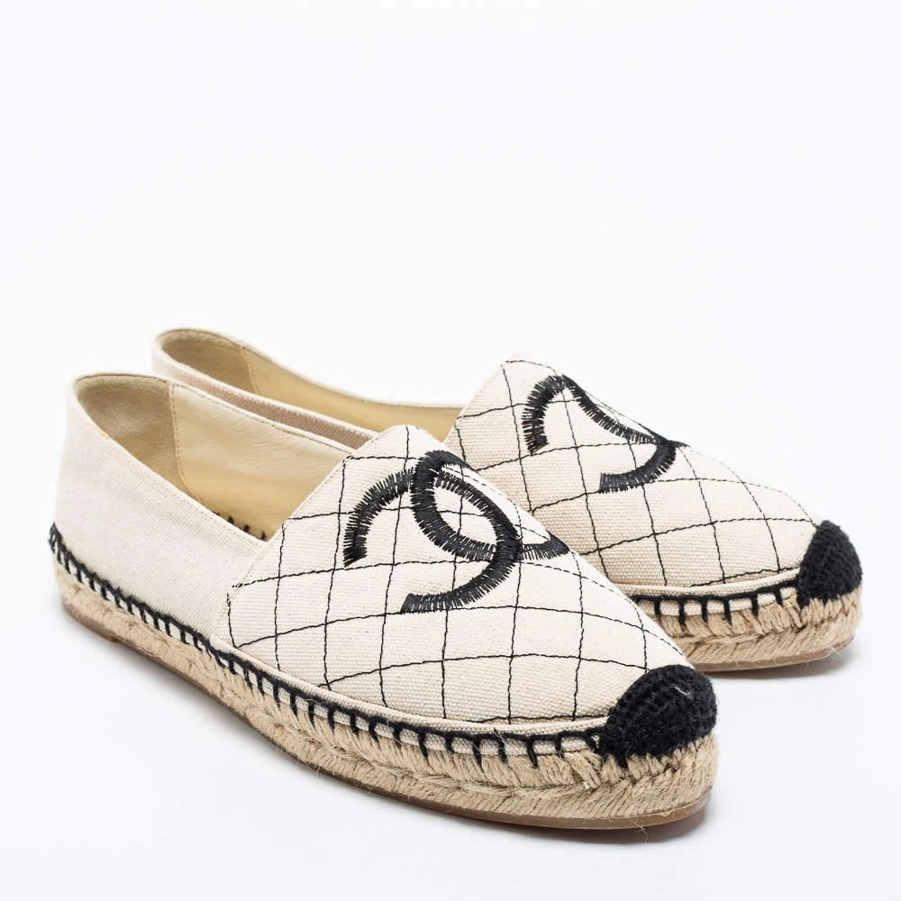 商品[二手商品] Chanel|Chanel Beige Canvas Biarritz CC Espadrilles Size 39,价格¥4374,第4张图片详细描述