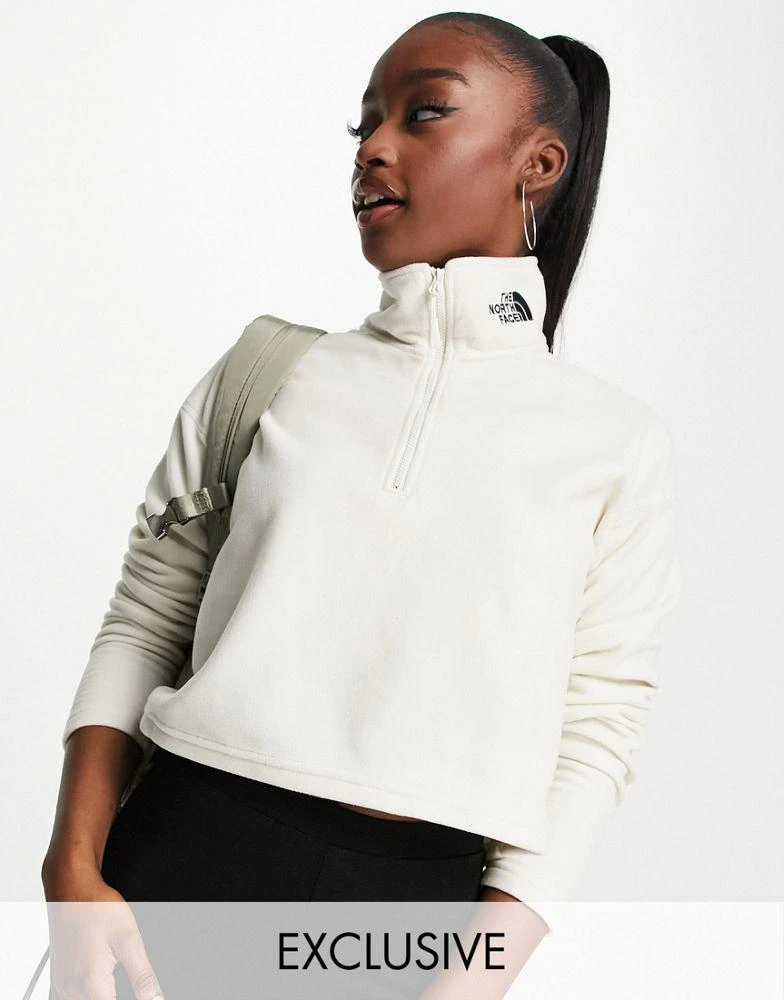 商品The North Face|The North Face Embroidered Glacier cropped fleece in white Exclusive at ASOS,价格¥263,第1张图片