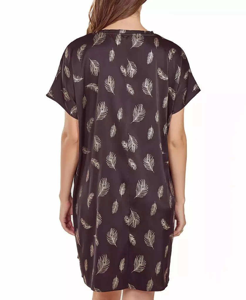 商品iCollection|Women's Silky Pocket Shift Sleepshirt Nightgown in Feather Print,价格¥490,第2张图片详细描述