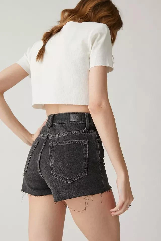 商品Urban Outfitters|BDG Girlfriend High-Waisted Denim Short,价格¥38,第3张图片详细描述