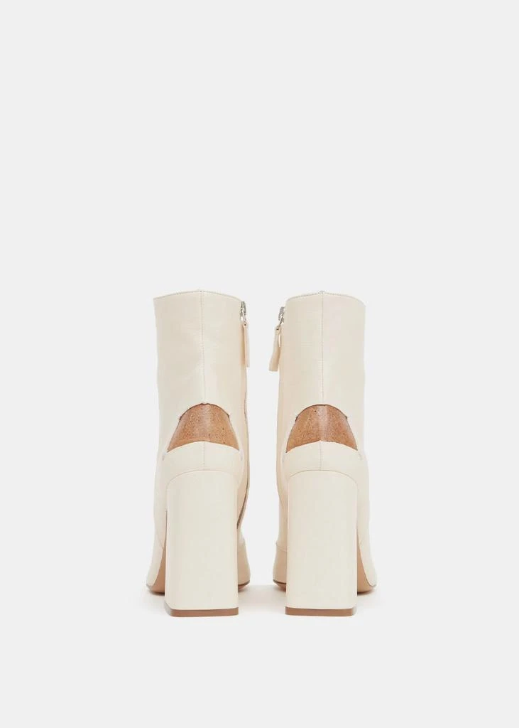 商品MAISON MARGIELA|Maison Margiela White 4 Stitches Decortiques Ankle Boots,价格¥3899,第3张图片详细描述