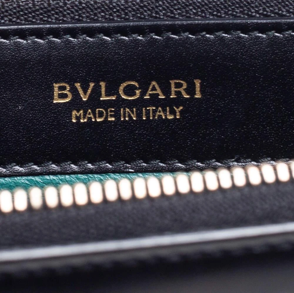 Bvlgari Black Leather Serpenti Forever Zip Around Wallet 商品