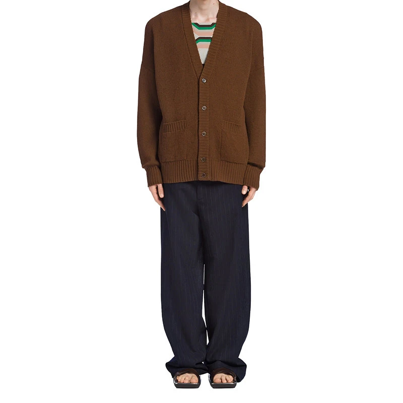 商品Prada|【预售3-7天】普拉达  男士烟草色羊绒开衫UMG109_1Z9F_F0005_S_221,价格¥16521,第4张图片详细描述