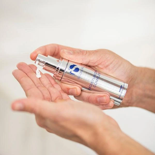 商品iS CLINICAL|iS Clinical Moisturizing Complex (1.7 oz.),价格¥795,第2张图片详细描述