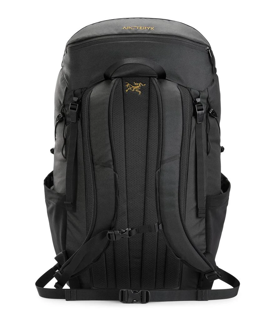 商品Arc'teryx|Mantis 30 Backpack,价格¥1473,第3张图片详细描述