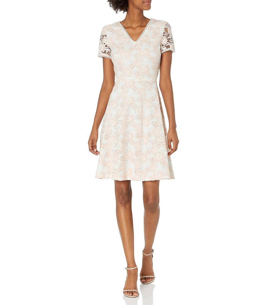 商品Karl Lagerfeld Paris|Women's Chemical Lace Fit and Flare Dress,价格¥1050,第1张图片