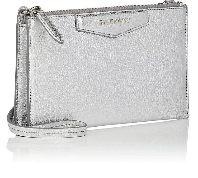 商品Givenchy|Antigona Leather Crossbody Pouch,价格¥3458,第3张图片详细描述