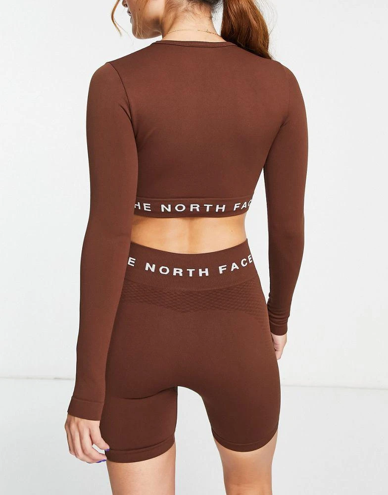 商品The North Face|The North Face Training seamless performance long sleeve top in brown Exclusive at ASOS,价格¥238,第2张图片详细描述